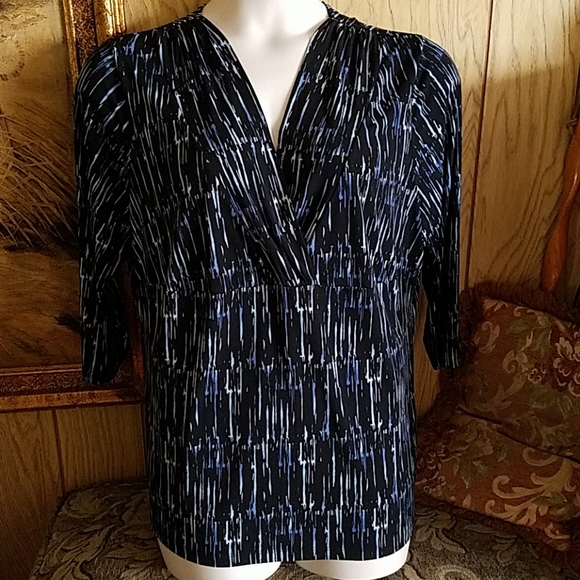 Liz Claiborne Tops - Nice surplice front blouse